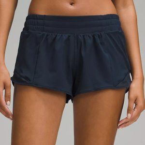 Lululemon Hotty Hot Low-Rise Lined Short 2.5" in Navy